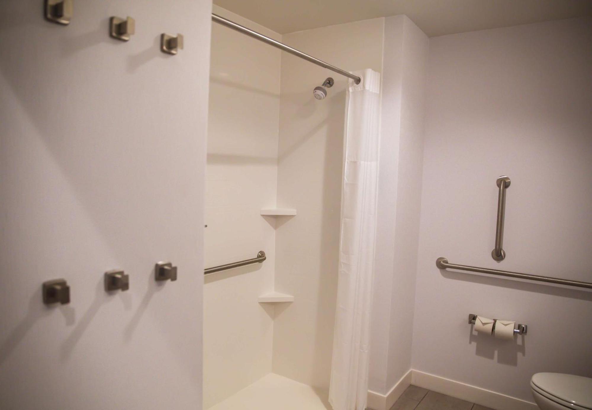 Hampton Inn-Pontiac Extérieur photo