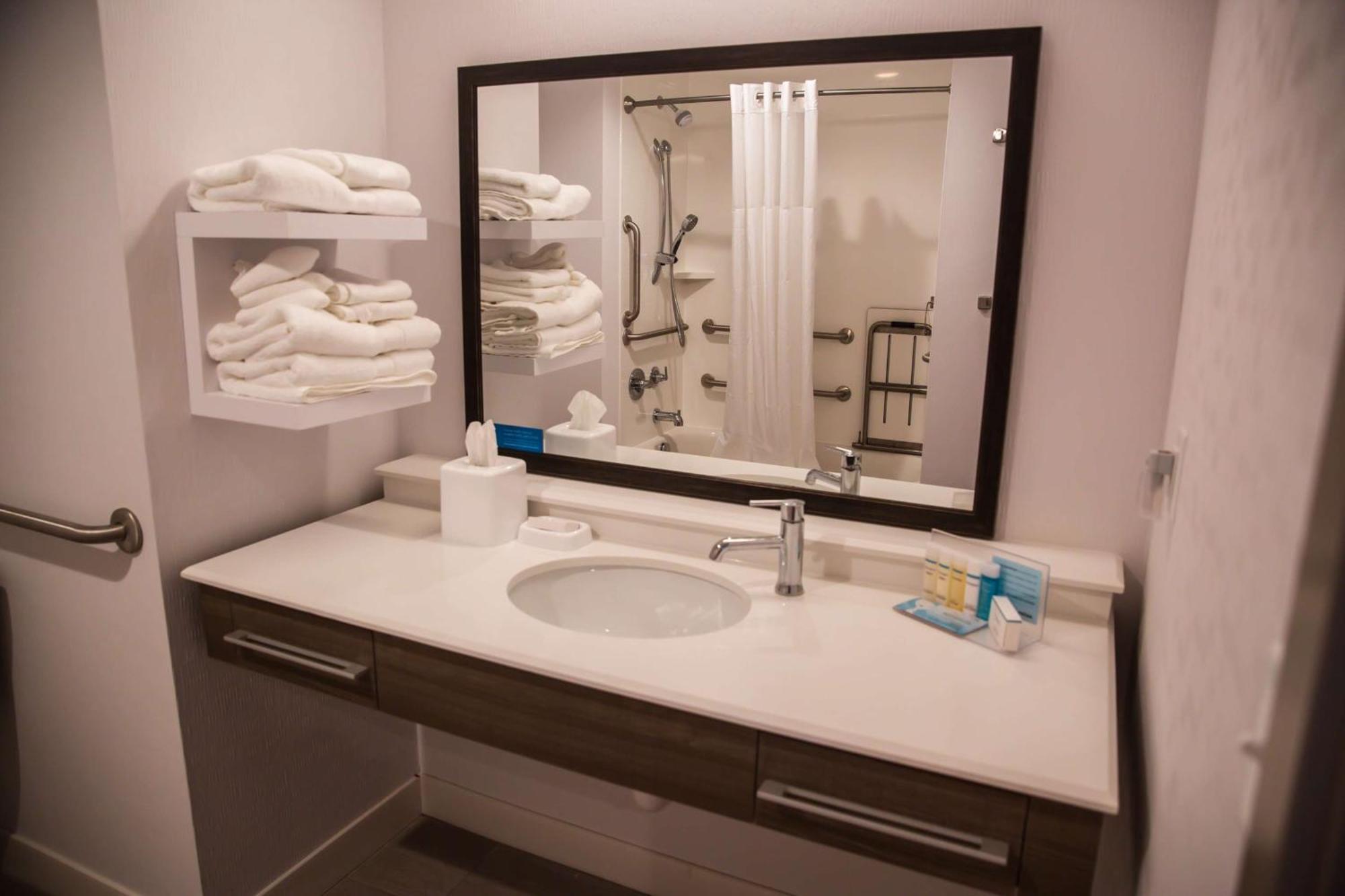 Hampton Inn-Pontiac Extérieur photo